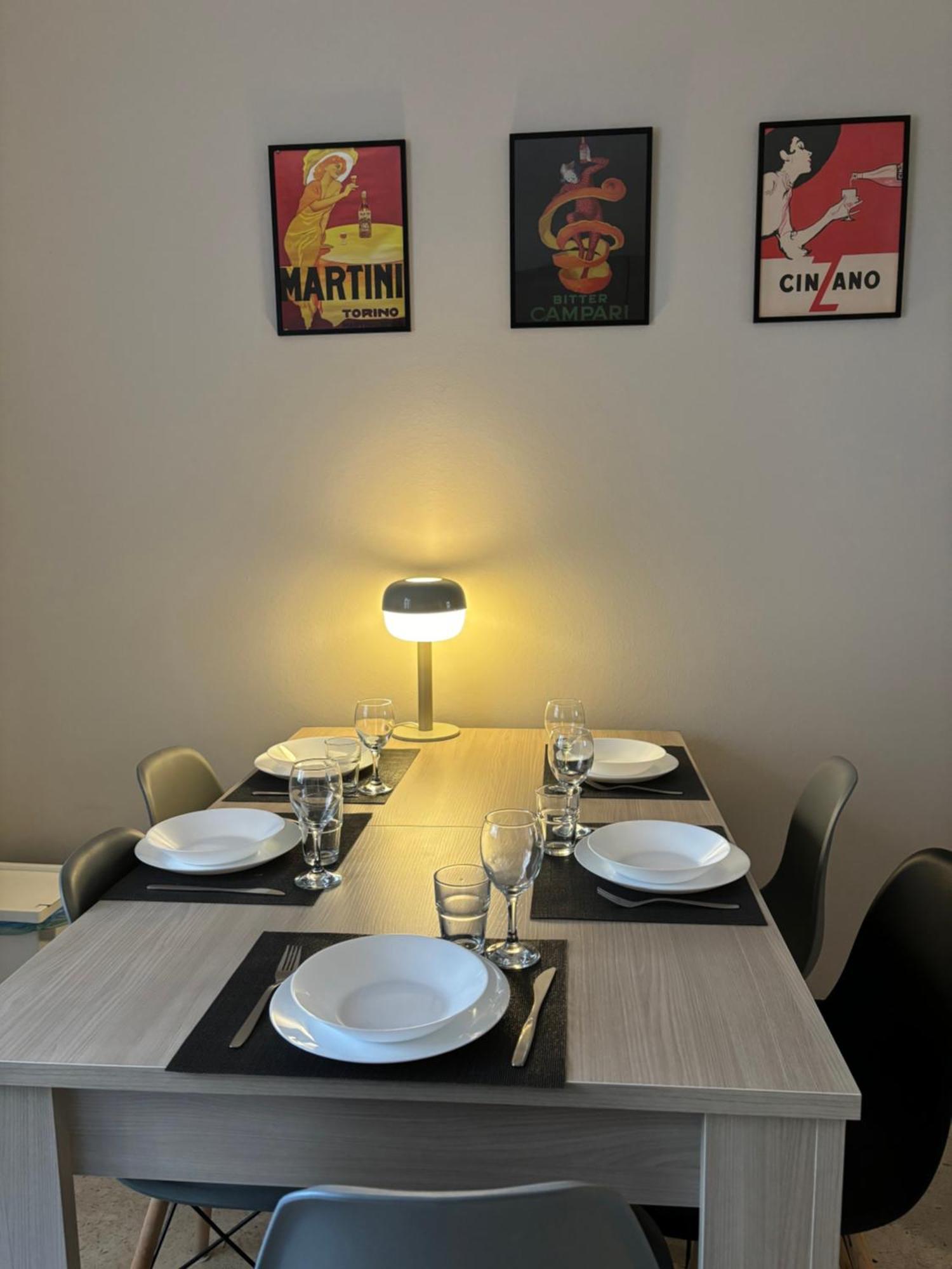 Casa Rita Apartment มิลาน ภายนอก รูปภาพ